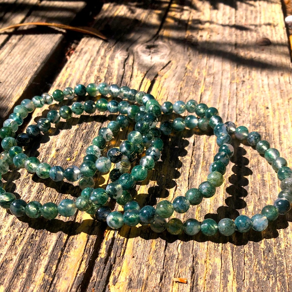 Moss agate Gemstones bracelet.